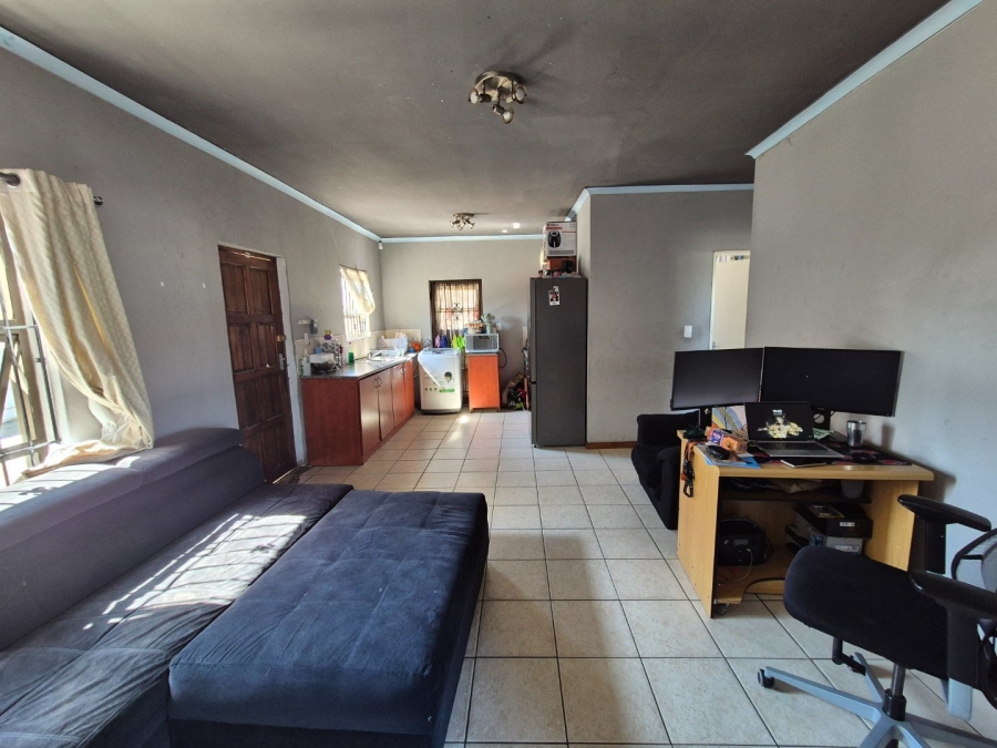 2 Bedroom Property for Sale in Gersham Western Cape